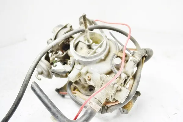 Carburador AISAN OEM 30D 78B20 71030 - Usado image 5