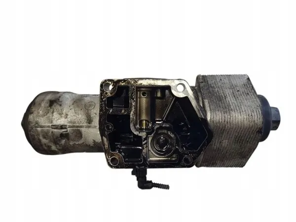 Skoda Ölfiltergehäuse OEM 045115389 - Gebraucht image 5