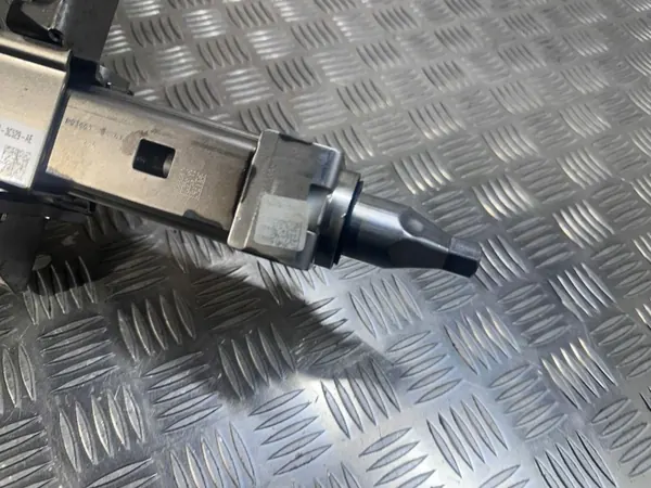 Colonne de direction électrique Jaguar XE OEM GX733C529AE image 10