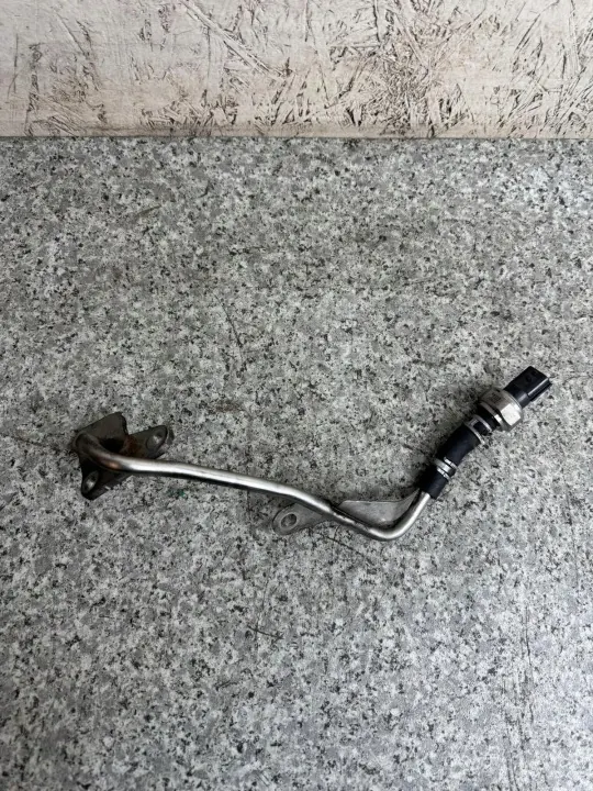 Capteur de vanne distributeur de carburant OEM Mazda CX-3 2015-2022 image 5