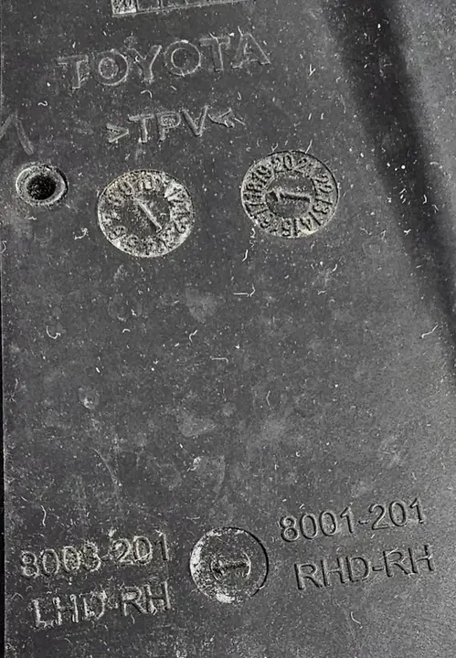 Oikea Ulkoinen Peili 7Pin Toyota Yaris III 2014-2020 image 9