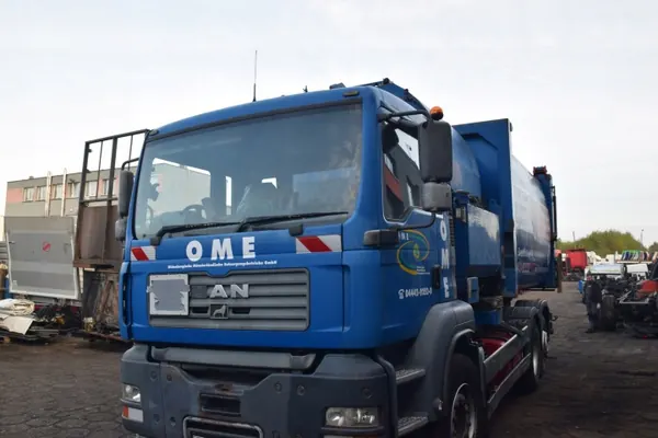 Gebruikt MAN TGS TGA cabineskelet - MAN OE image 4