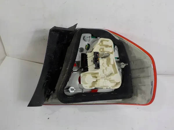BMW 3 E90 LCI Luz Trasera Izquierda - 7289426 image 5