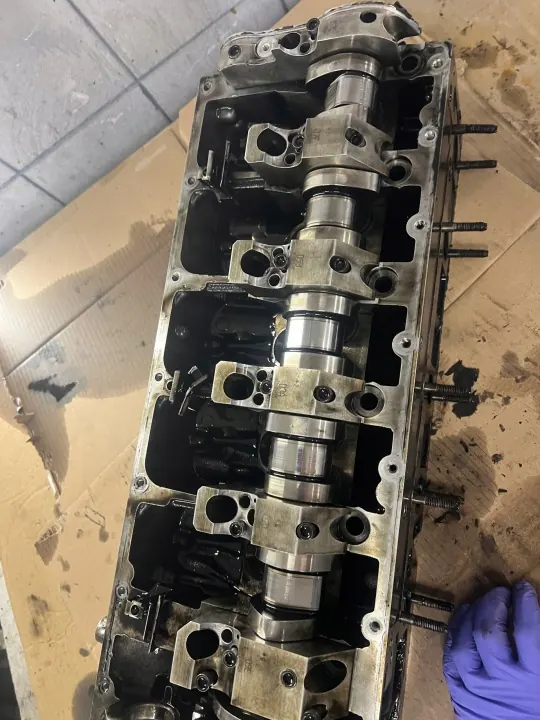 Culasse VW OEM r070103373a pour Touareg 5.0TDI image 7