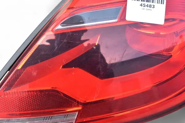 Volkswagen OE 5C5945096H Luz Trasera image 4