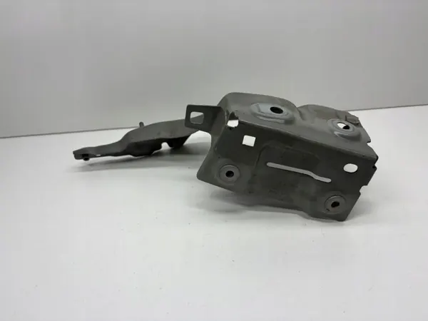 Audi Q5 fram vänster stänkskärmsfäste OEM 80A821131A image 3