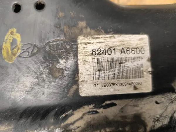Hyundai i30 II Trineo Delantero OEM 62401-A6600 Usado image 6