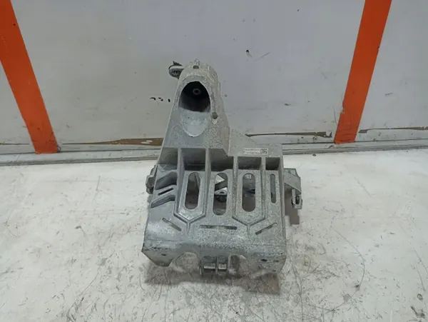 Support de compresseur Tesla Model 3 OEM 1506443-00-D image 3