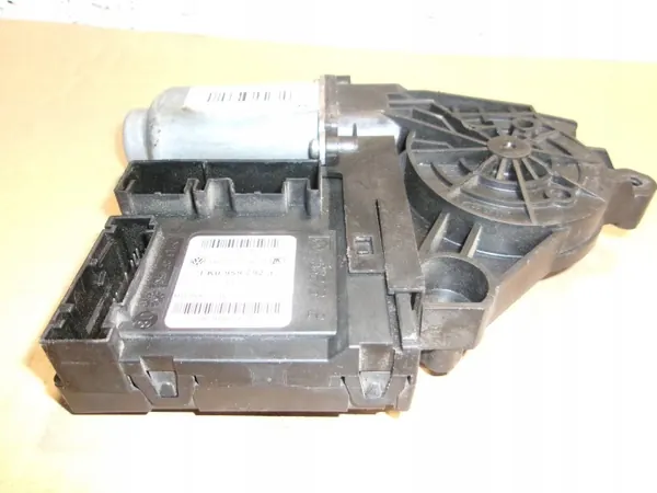 Motor de elevalunas OEM 1K0959792J - Usado image 3