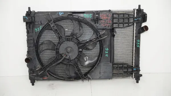 Kit de radiador usado OEM 360203971 para Chevrolet Aveo image 3