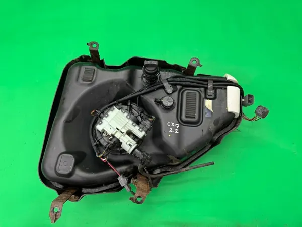 Réservoir AdBlue OEM 0928404003 pour Mazda CX-7 2.2D 2006-2012 image 2