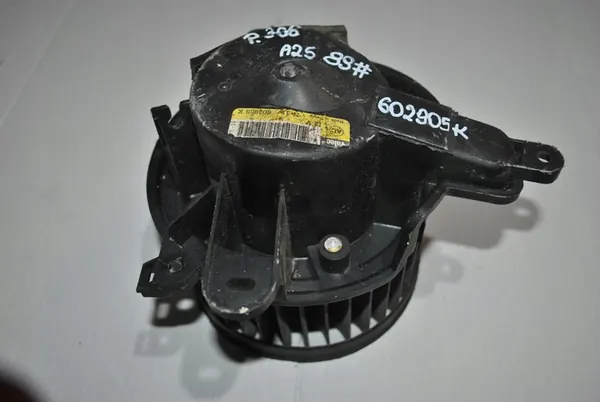 Motor de ventilação Peugeot 306 OE 602905K image 2