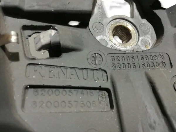 Renault Clio II Stuurwiel OEM 8200616029 - 2005 image 3