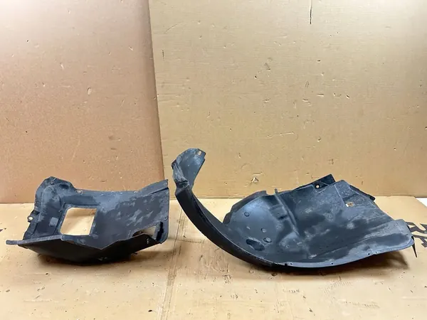 BMW 3 E90 E91 2011 Oikea Etulokasuoja image 2