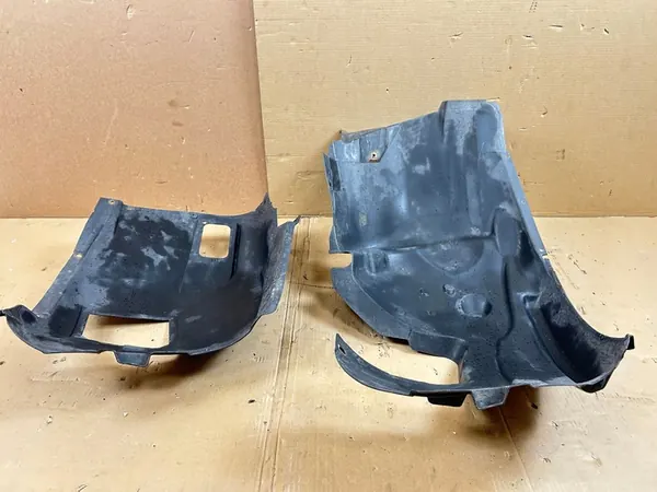 BMW 3 E90 E91 2011 Oikea Etulokasuoja image 6