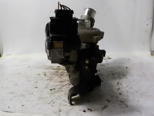 Turbocharger JAGUAR XF X250 AX2Q-6K682-CA image 4