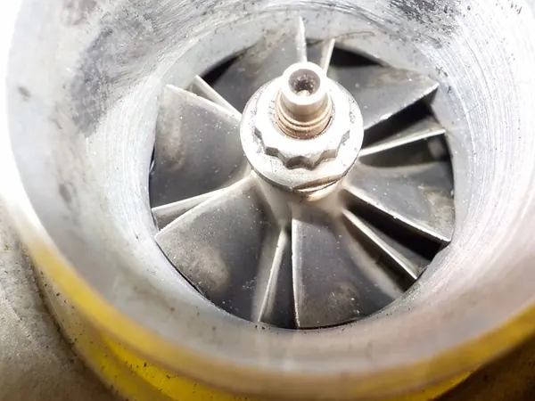 Turbocharger JAGUAR XF X250 AX2Q-6K682-CA image 8