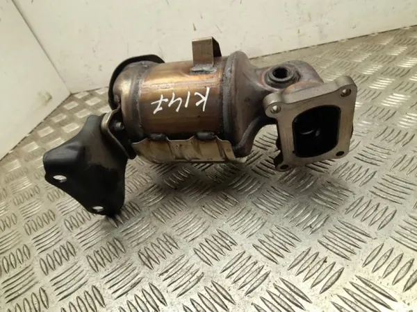 Catalyseur Hyundai OE d'occasion OEM SJ410387 image 3