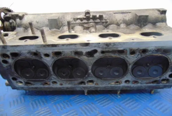 OPEL ASTRA H 1.6B Engine Head R90400186 image 5