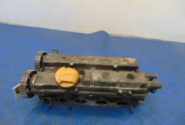 OPEL ASTRA H 1.6B Engine Head R90400186 image 6