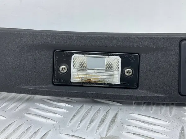 Faixa luminosa painel OEM 5N0827566T para VW Tiguan image 3