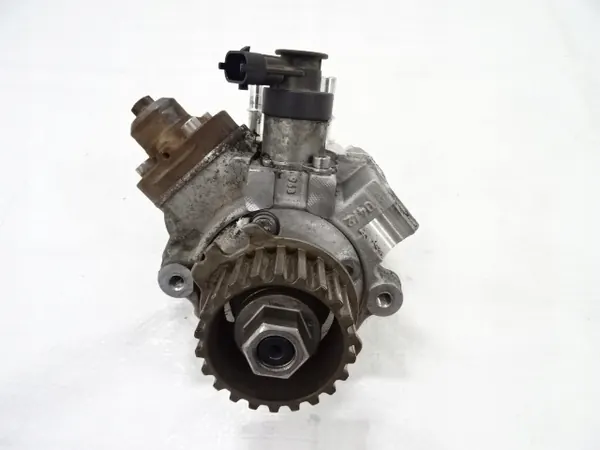 OEM 9811347380 ruiskutuspumppu Peugeot 308 II:lle image 8