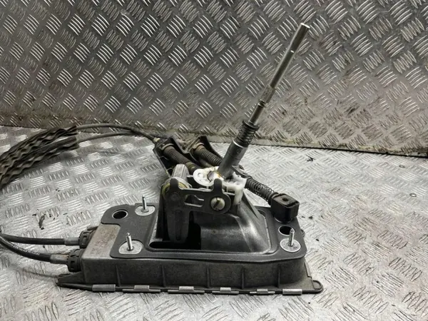 Mécanisme de changement de vitesse VW OEM 3C0711049AC image 4