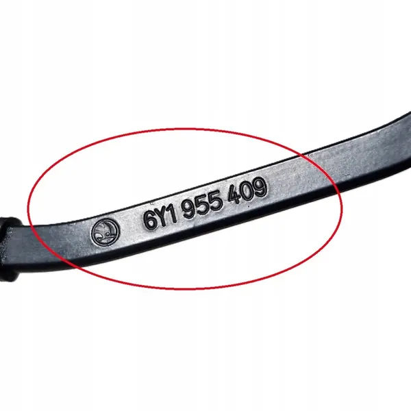 SKODA FABIA I Voorruitenwissers Armen Set Links Rechts image 4