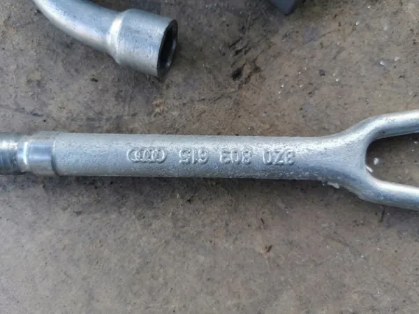 Kit Réparation Roue Audi OEM 8Z0012109N + Compresseur image 5