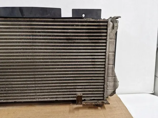 TOYOTA VERSO 1.6 D Kylarrubiner 16040-0X020 image 2