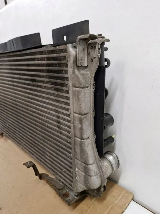 TOYOTA VERSO 1.6 D Kylarrubiner 16040-0X020 image 6