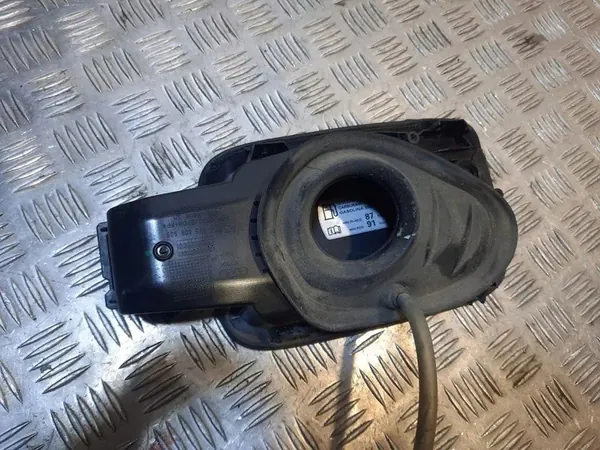 Polttoainesäiliön luukun moottori AUDI A3 LIMOUSINE 8V5809906 image 3