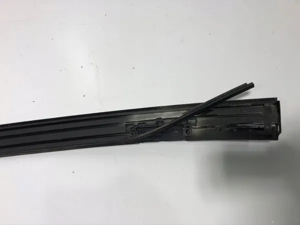 OEM A2126902882 Linke Dachschiene Mercedes E-Klasse W212 image 5