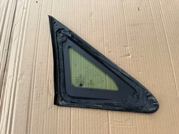 Janela lateral esquerda triangular OEM 4476730305 Mercedes Vito image 8