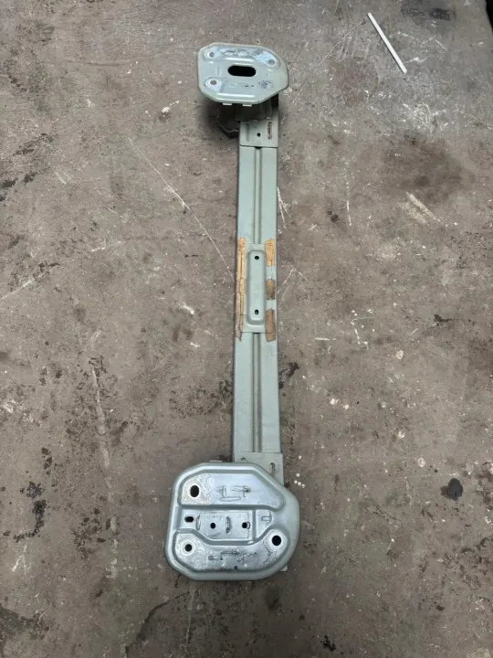 OEM 721-16 Takapuskurin palkki Volvo XC60 II 2017- image 6