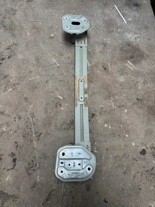 OEM 721-16 Takapuskurin palkki Volvo XC60 II 2017- image 8