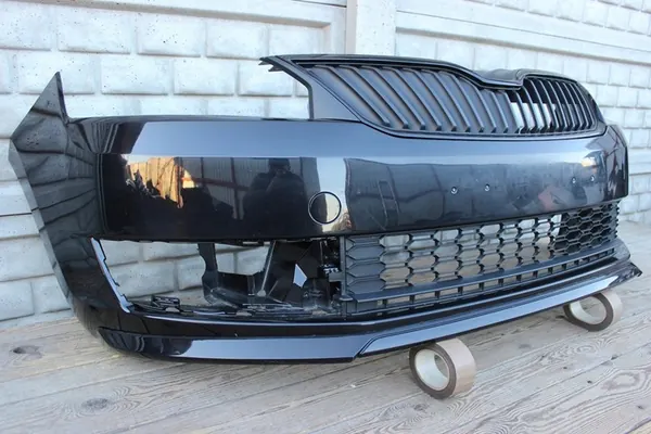 Paraurti anteriore Skoda Rapid Monte Carlo 2017-2019 OEM image 2