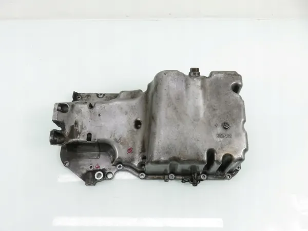 Suzuki OE Öljypärä Liana 1.6 M16A - Käytetty image 5