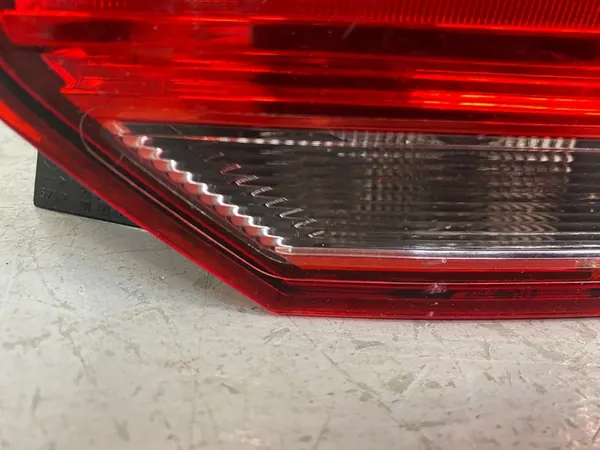 Luz trasera derecha VW POLO 6R 6C 6R0945096A image 7