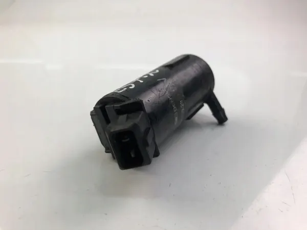 Pompe lave-glace Saab 9-3 OEM 14478528 - Pièce OE image 4