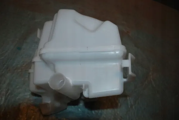 Scheibenwaschbehälter OEM 31696280 für Volvo Polestar 2 image 3