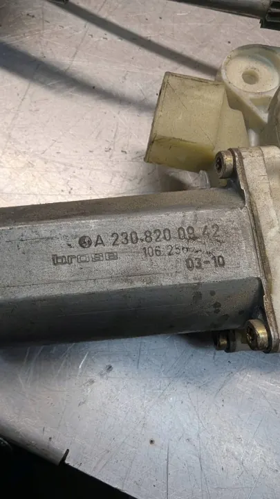 Mercedes-Benz Fensterheber OEM A2308200942 image 3