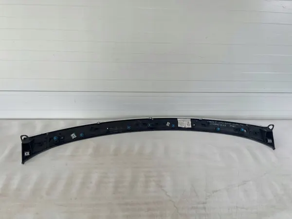 Chery Omoda 5 Spoiler OEM 609003249AA - Käytetty image 6