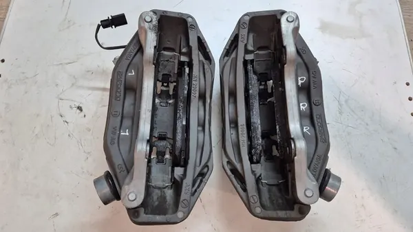 Audi Jarrusarja 350mm Etu 330mm Takana OE 8W0615108AH image 2