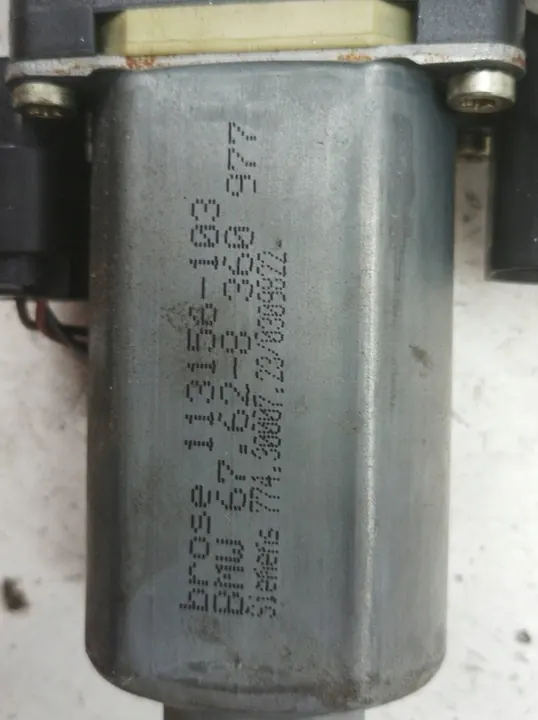 Mecanismo de Janela Frontal Esquerdo BMW Série 3 E36 image 6