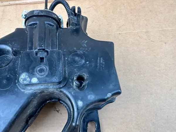Réservoir FAP Citroen OEM 9806830680 pour Jumpy III image 3