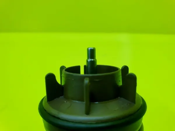 Boîtier thermostat OEM 06E121111AT pour Audi 3.0 TFSI image 5