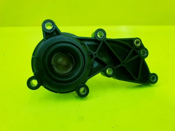 Boîtier thermostat OEM 06E121111AT pour Audi 3.0 TFSI image 6