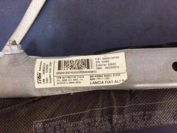 Alfa Romeo Mito rechter Vorhangairbag OEM 00505189780 image 4
