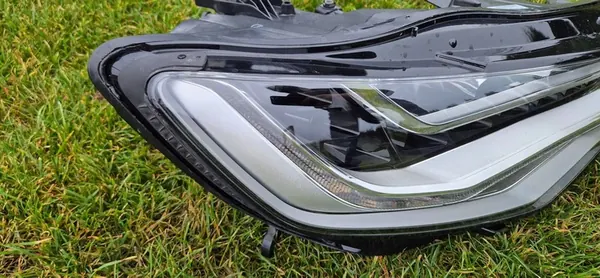 AUDI A6 RS6 C7 4G 10-14 Rechtes Vorderlicht Matrix image 4